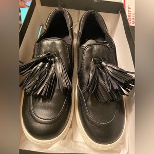 Brand new black the fix Jaylene slip on shoes